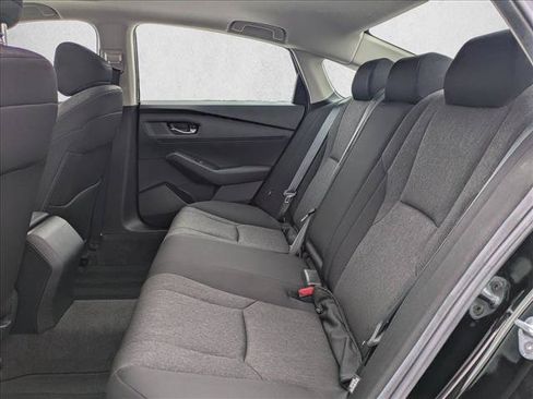 Used 2023 Honda Accord EX image 18