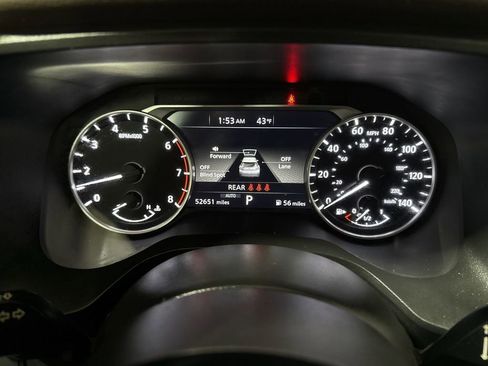 Used 2021 Nissan Rogue SV AWD/4WD image 11