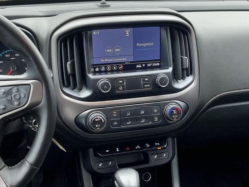 Used 2022 GMC Canyon AT4 w/ Trailering Package image 5