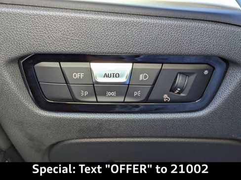 Used 2025 BMW M3 w/ M Carbon Exterior Package image 27