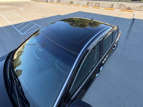 Used 2010 Acura TL SH-AWD image 9