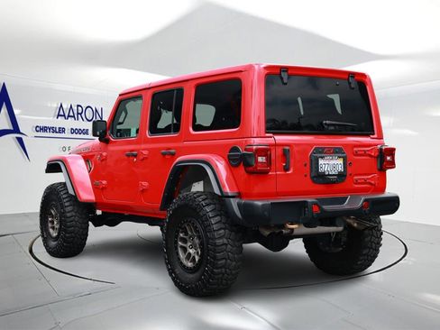 Used 2022 Jeep Wrangler Unlimited Rubicon w/ Xtreme Recon 35" Tire Package AWD/4WD image 2