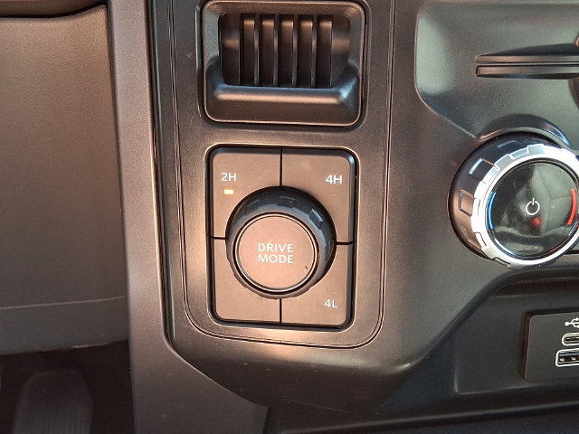 Used 2025 Ford F150 XLT w/ Equipment Group 301A Standard AWD/4WD image 22