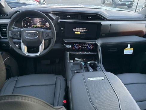 New 2026 GMC Sierra 2500 Denali w/ Denali Reserve Package image 27