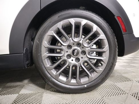 New 2026 MINI Cooper 4-Door Hardtop image 31