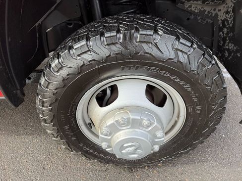 Used 2024 RAM 3500 Tradesman image 11