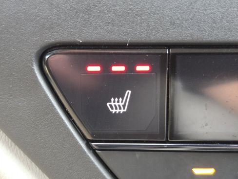 Certified 2023 Honda Accord EX image 6