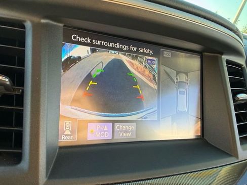 Used 2019 INFINITI QX60 Luxe w/ Essential Package image 24