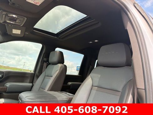Used 2023 GMC Sierra 2500 Denali w/ Denali Ultimate Package AWD/4WD image 24