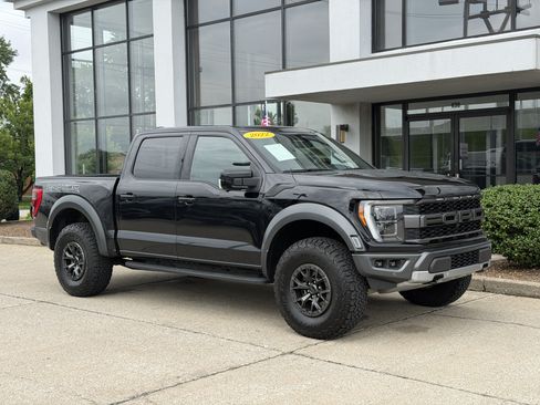 Used 2022 Ford F150 Raptor w/ Raptor 37 Performance Package AWD/4WD image 2