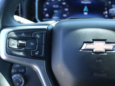 Used 2025 Chevrolet Silverado 1500 LT RWD image 27