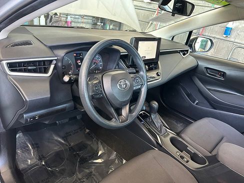 Used 2024 Toyota Corolla LE FWD image 17