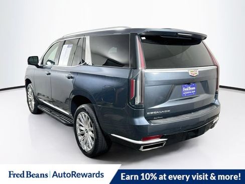 Used 2021 Cadillac Escalade Premium Luxury w/ Driver Assist Tech Package AWD/4WD image 6