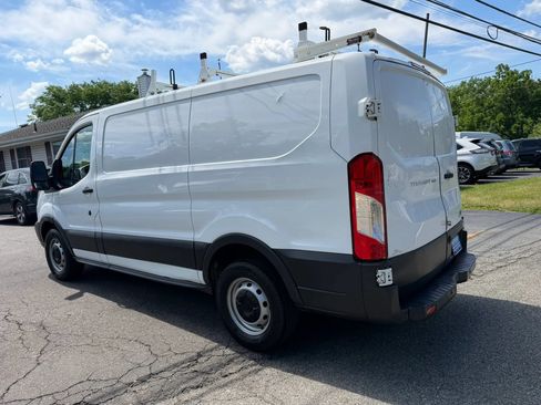 Used 2017 Ford Transit 150 130 Low Roof RWD image 4