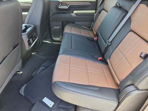 Certified 2026 Chevrolet Silverado 3500 High Country w/ High Country Premium Package image 11