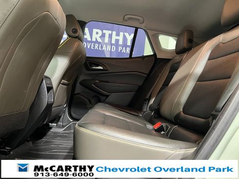 Used 2025 Chevrolet Trax ACTIV w/ Driver Confidence Package image 25