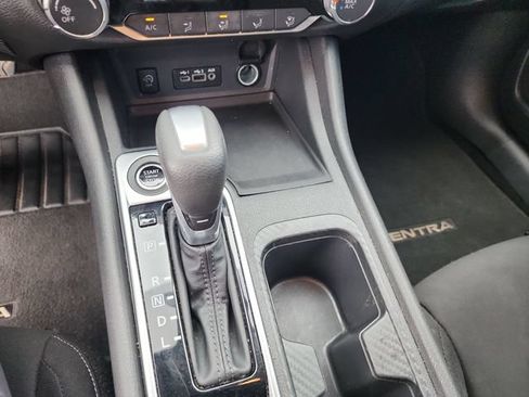 Used 2025 Nissan Sentra SV w/ Trunk Package FWD image 15
