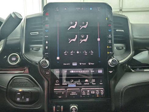 New 2026 RAM 2500 Limited image 28