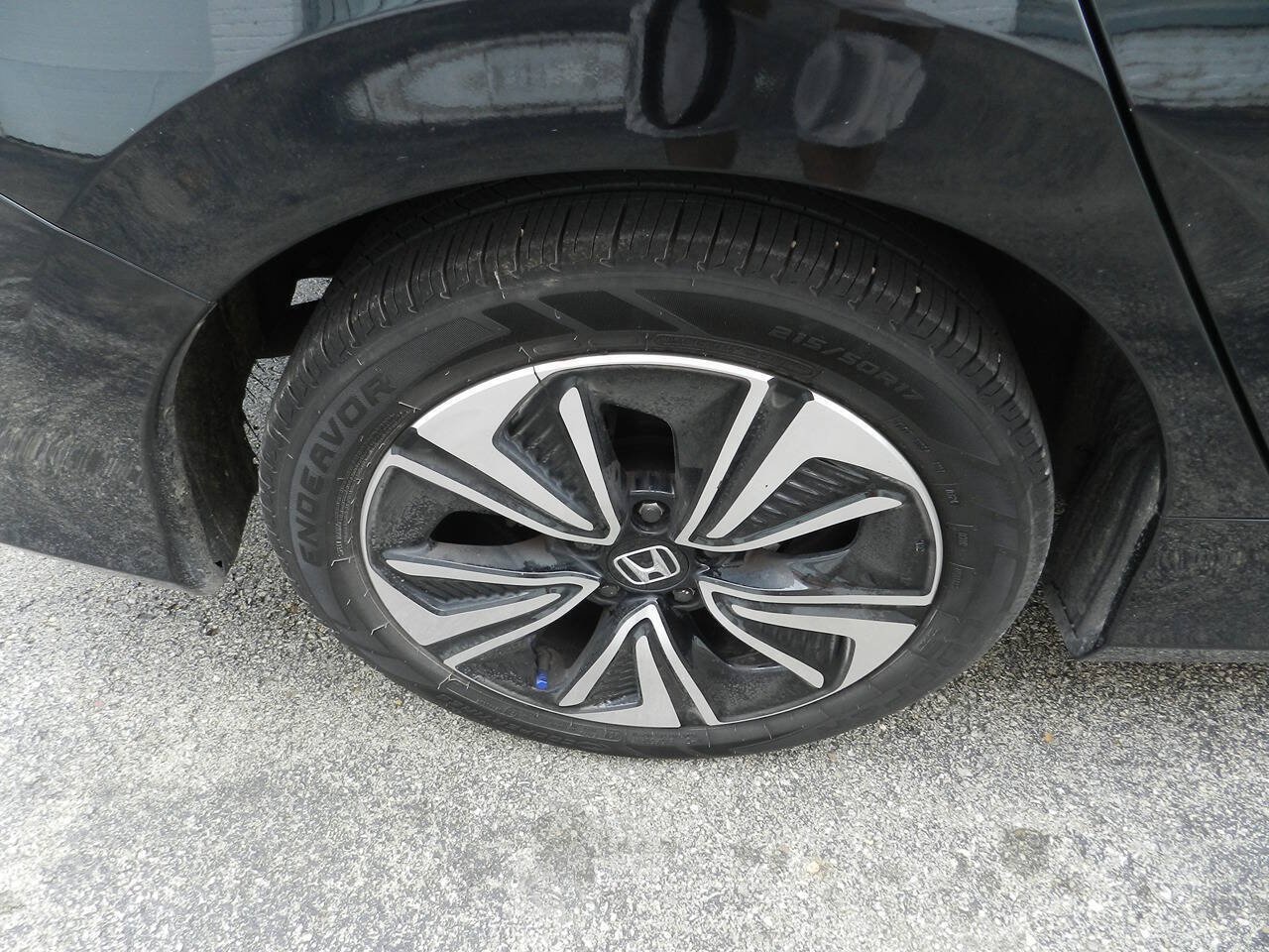 Used 2018 Honda Civic EX-T image 21