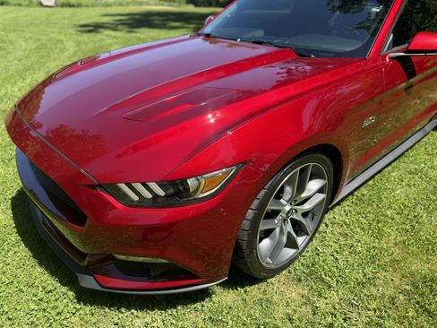 Used 2016 Ford Mustang GT Premium w/ Equipment Group 401A RWD image 3
