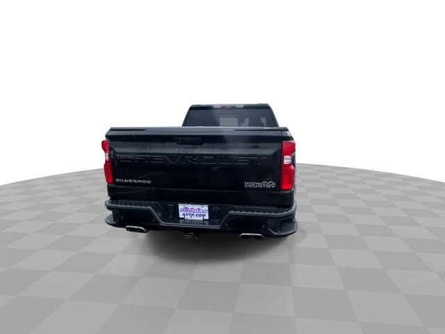 Used 2020 Chevrolet Silverado 1500 High Country w/ Technology Package AWD/4WD image 9