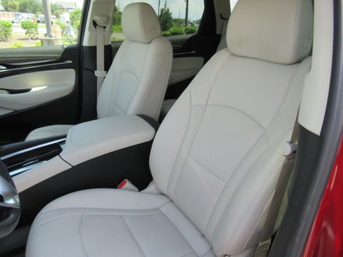 Used 2022 Buick Enclave Premium w/ Trailering Package, 5000 lbs. FWD image 19