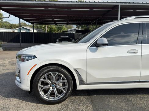 Used 2021 BMW X7 xDrive40i w/ Premium Package AWD/4WD image 8