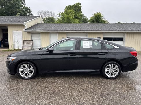 Used 2019 Honda Accord LX image 8