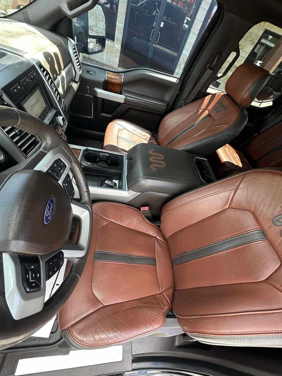 Used 2018 Ford F250 King Ranch w/ King Ranch Ultimate Package AWD/4WD image 13