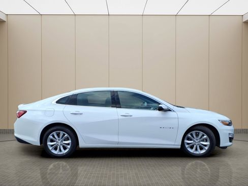 Used 2022 Chevrolet Malibu LT image 5