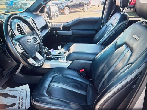 Used 2019 Ford F150 Platinum w/ Equipment Group 701A Luxury AWD/4WD image 3