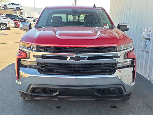 Used 2019 Chevrolet Silverado 1500 LT w/ All-Star Edition image 2