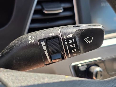 Used 2016 Hyundai Sonata SE FWD image 45