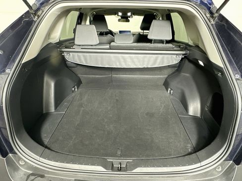 Used 2025 Toyota RAV4 XLE FWD image 27