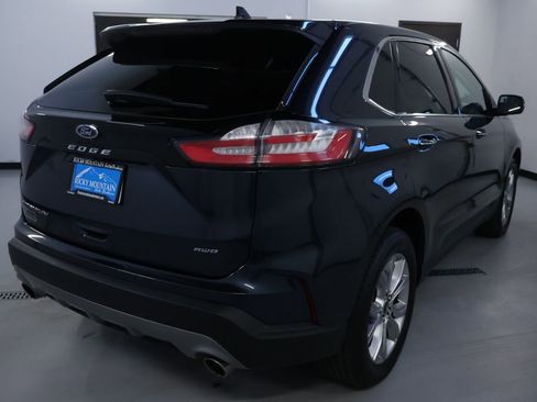 Used 2024 Ford Edge Titanium image 7
