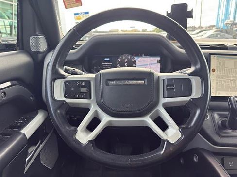 Used 2024 Land Rover Defender 130 X-Dynamic SE AWD/4WD image 15