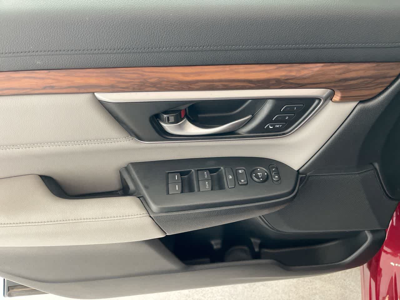 Used 2022 Honda CR-V EX-L image 13