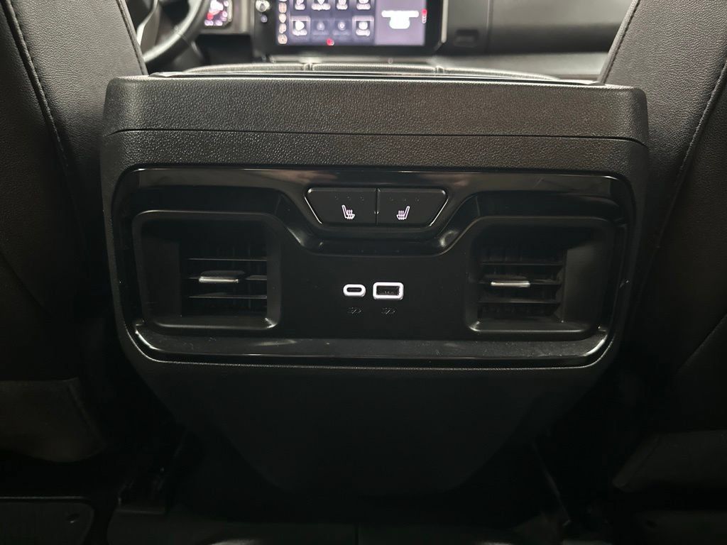 Used 2026 GMC Sierra 1500 AT4 w/ AT4 Premium Package AWD/4WD image 23