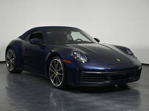 Certified 2021 Porsche 911 Carrera RWD image 9