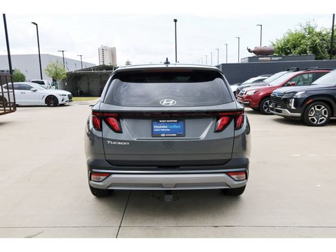 Certified 2026 Hyundai Tucson SE FWD image 7