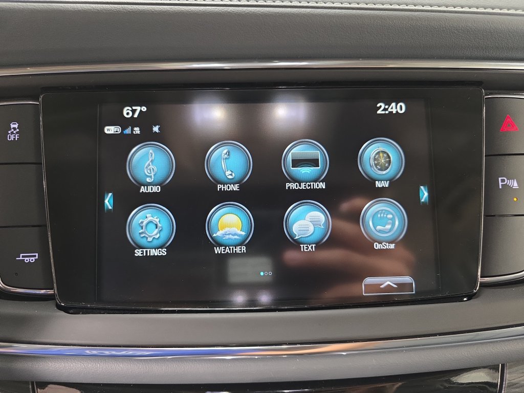 Used 2018 Buick Enclave Essence w/ Trailering Package FWD image 24