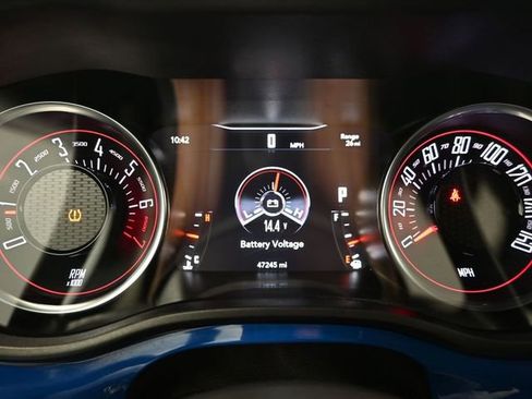 Used 2023 Dodge Challenger GT AWD/4WD image 18