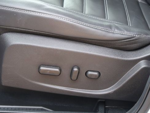 Used 2018 Ford Escape SEL image 25