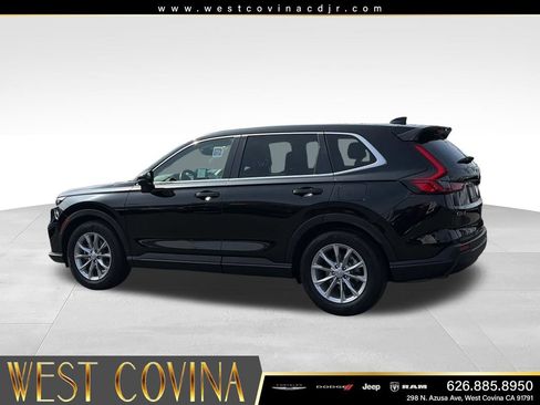 Used 2025 Honda CR-V EX-L image 6