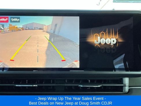 New 2025 Jeep Gladiator Mojave image 16