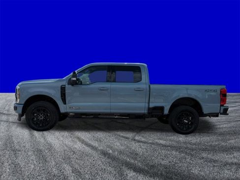 New 2026 Ford F250 Lariat w/ Black Appearance Package image 7