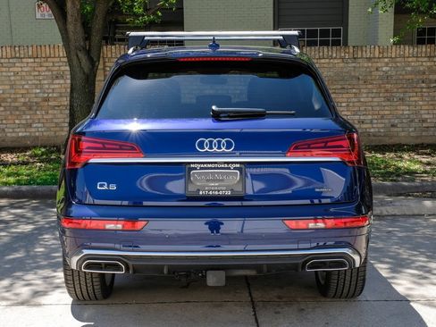 Used 2022 Audi Q5 2.0T Prestige w/ Prestige Package image 18