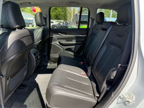 Used 2023 Jeep Grand Cherokee 4WD 4xe image 25