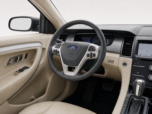 Used 2016 Ford Taurus SEL w/ Equipment Group 201A FWD image 17