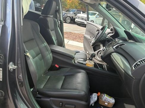 Used 2018 Acura RDX w/ Technology Package FWD image 2